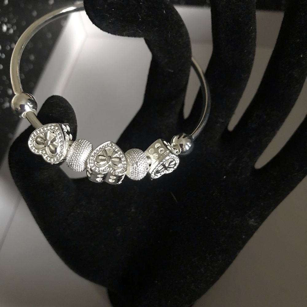 Sterling Silver Heart & Bead Charm Bangle Bracelet